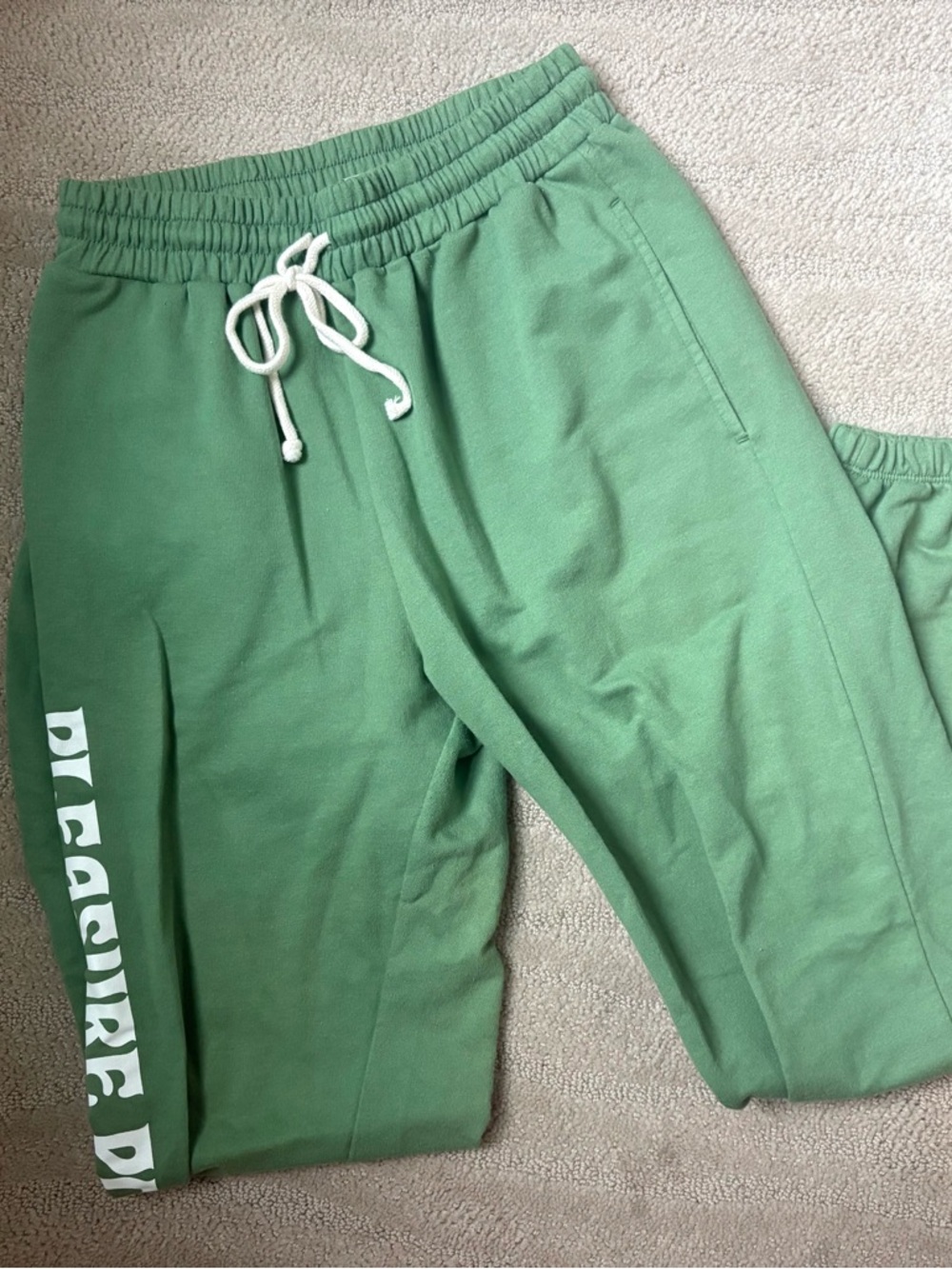 Pleasure Point Green Jogger Sweats!